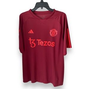 Adidas 2023/2024 Manchester United Training Soccer Jersey.
